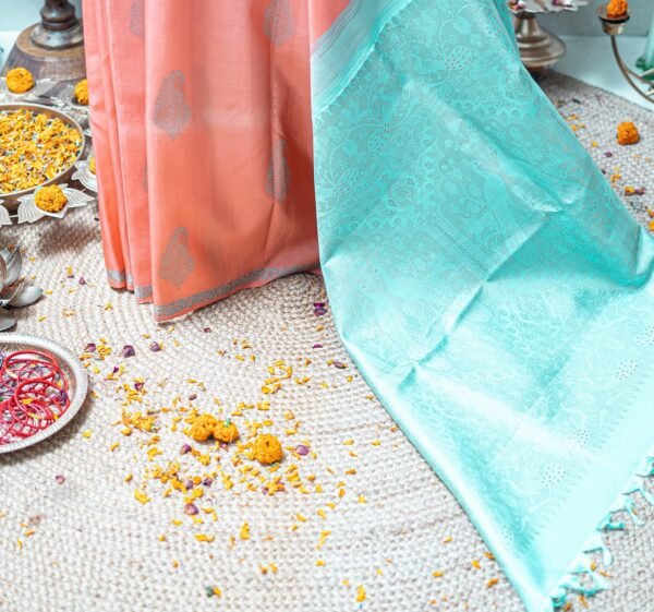 BLUE AND PEACH PURE SILK, SILK MARK, KANCHIPURAM RESHAM WEAVE - Image 3